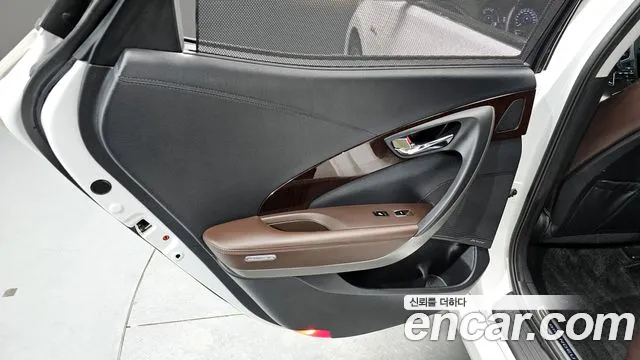 Hyundai Grandeur 2016 — фото 15