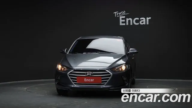 Hyundai AVANTE 2017 — фото 3