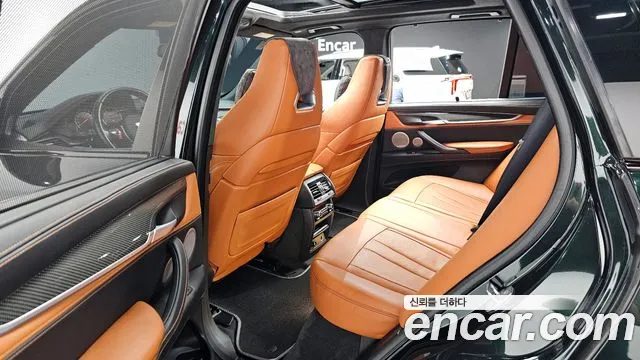 BMW X5M 2015 — фото 11
