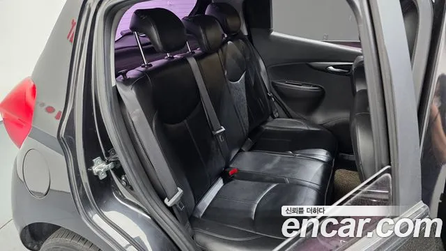 ChevroletGMDaewoo Spark 2017 — фото 12