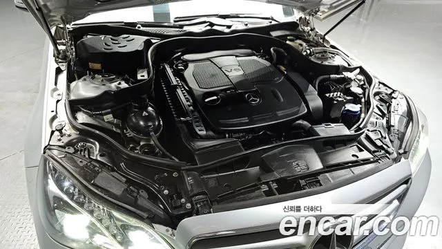 Mercedes-Benz E-Class 2015 — фото 6
