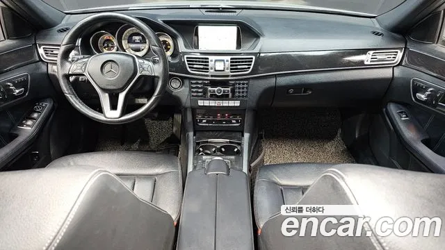 Mercedes-Benz E-Class 2015 — фото 7