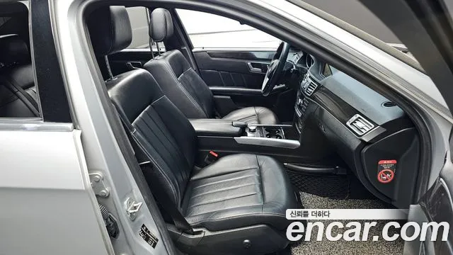 Mercedes-Benz E-Class 2015 — фото 10