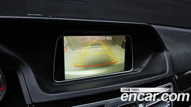Mercedes-Benz E-Class 2015 — фото 14