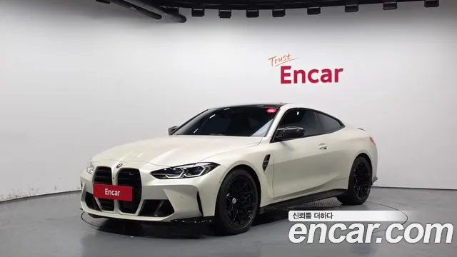 BMW M4 2022 — фото 1