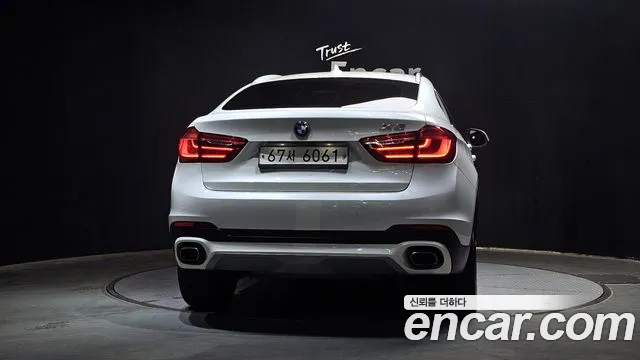 BMW X6 2017 — фото 4