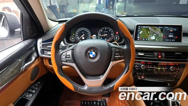 BMW X6 2017 — фото 13