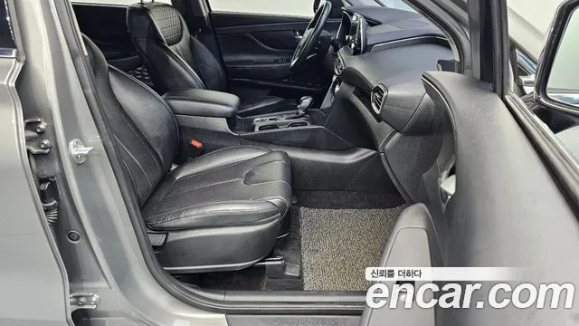 Hyundai Santafe 2019 — фото 12