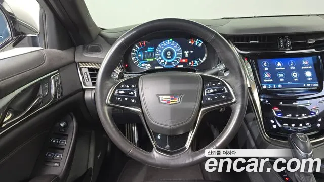 Cadillac CTS 2018 — фото 18