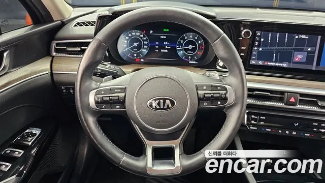 Kia K5 2020 — фото 13