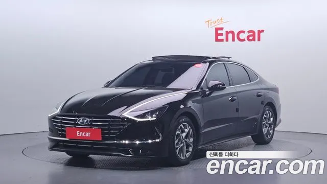 Hyundai Sonata 2022 — фото 1