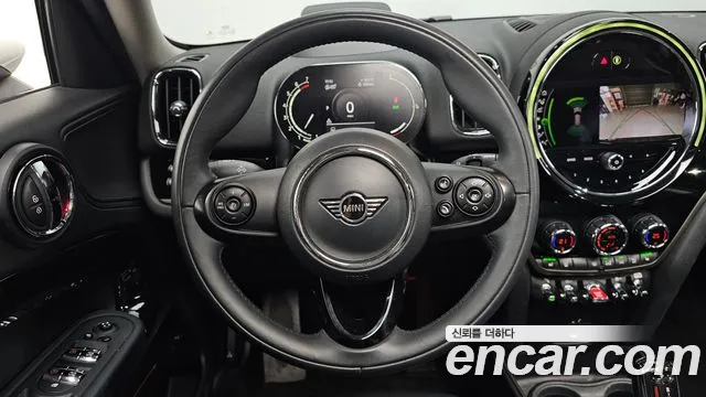 Mini Countryman 2021 — фото 13