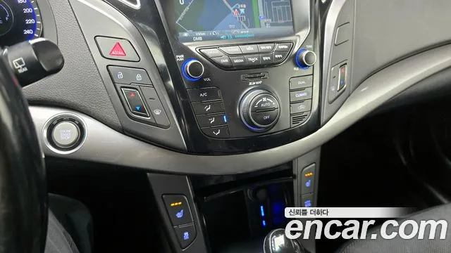 Hyundai i40 2014 — фото 17