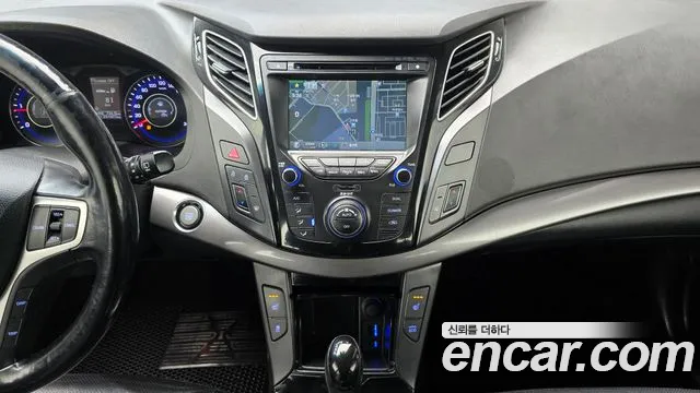Hyundai i40 2014 — фото 19