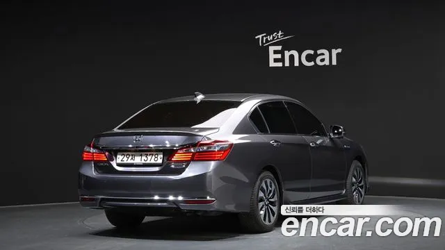 Honda Accord 2017 — фото 2