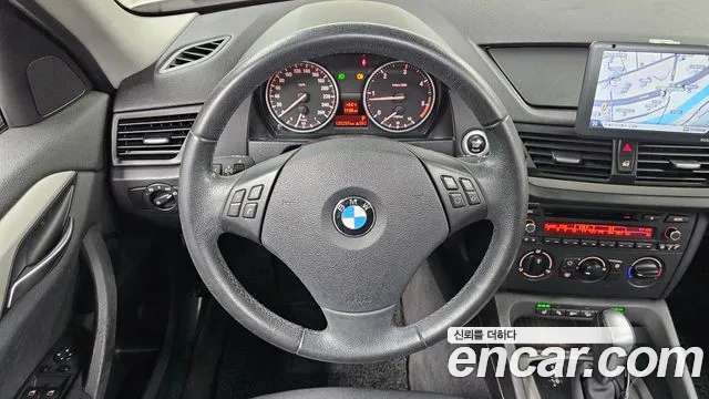 BMW X1 2012 — фото 13