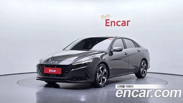 Hyundai AVANTE 2021 — фото 1
