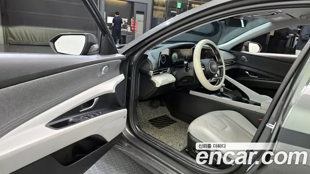 Hyundai AVANTE 2021 — фото 10