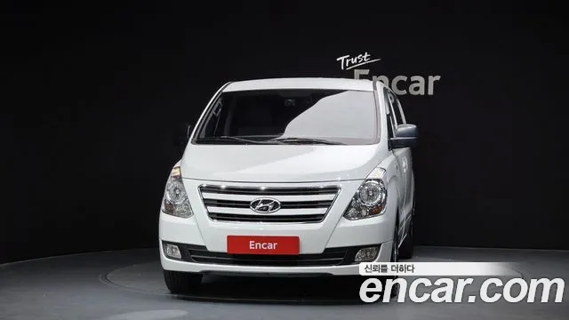 Hyundai Starex 2017 — фото 3
