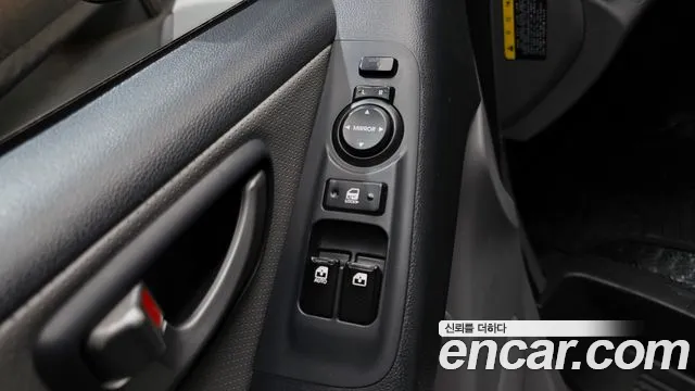 Hyundai Starex 2017 — фото 14