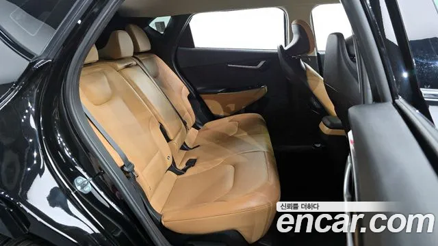 Kia EV6 2023 — фото 17