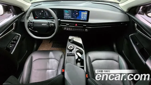 Kia EV6 2025 — фото 7