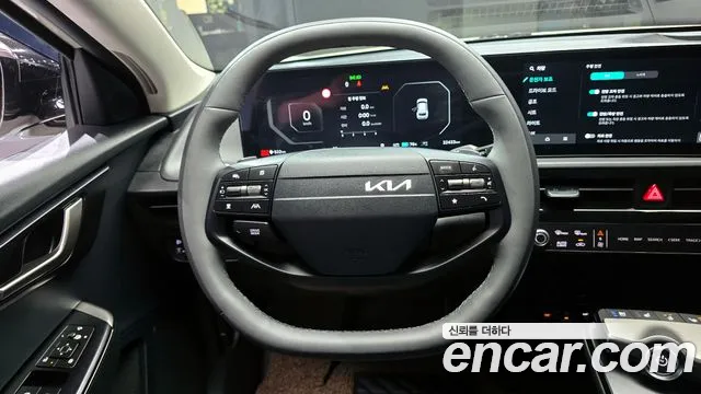 Kia EV6 2025 — фото 13