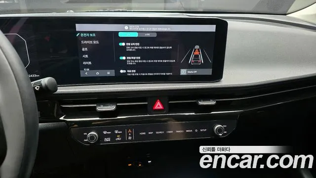 Kia EV6 2025 — фото 14