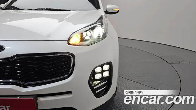 Kia Sportage 2016 — фото 8