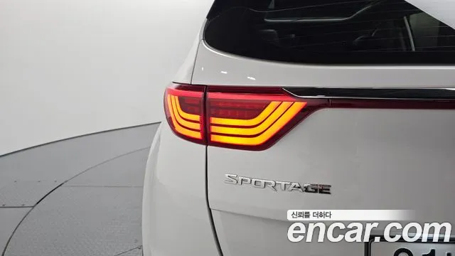 Kia Sportage 2016 — фото 9