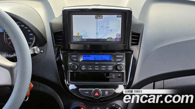Hyundai Accent 2015 — фото 13