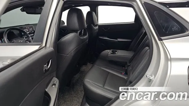 Hyundai Kona 2022 — фото 16