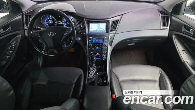 Hyundai Sonata 2013 — фото 10