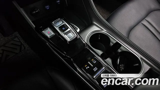Hyundai Sonata 2022 — фото 12