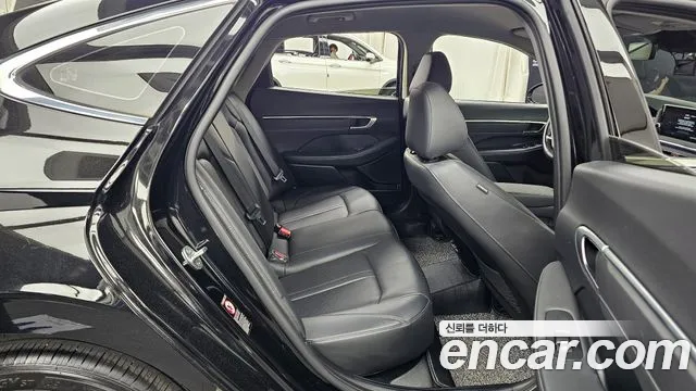 Hyundai Sonata 2022 — фото 18