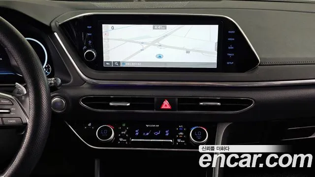 Hyundai Sonata 2022 — фото 20