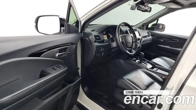 Honda Pilot 2017 — фото 10