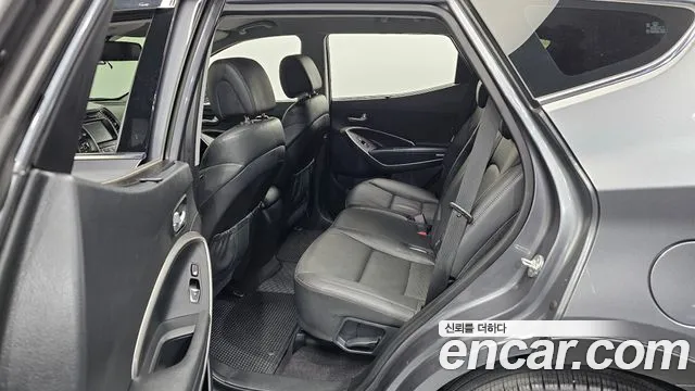 Hyundai Santafe 2016 — фото 12