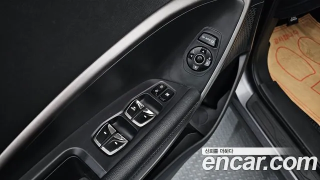 Hyundai Santafe 2016 — фото 13