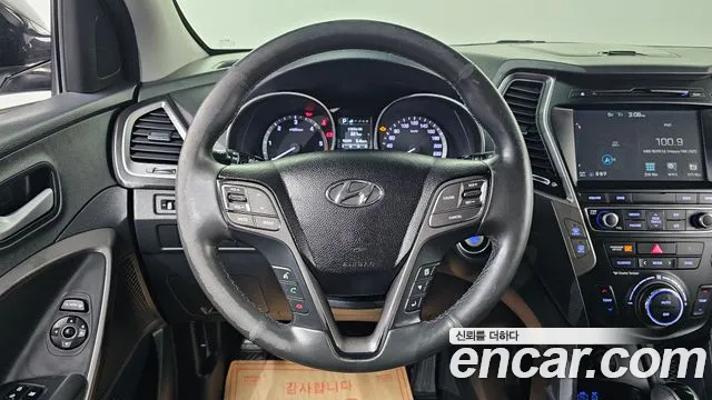 Hyundai Santafe 2016 — фото 15