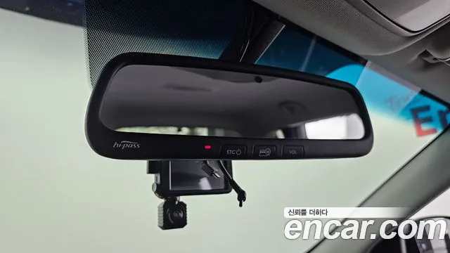 Hyundai Santafe 2016 — фото 18