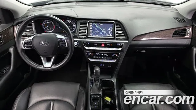 Hyundai Sonata 2019 — фото 10