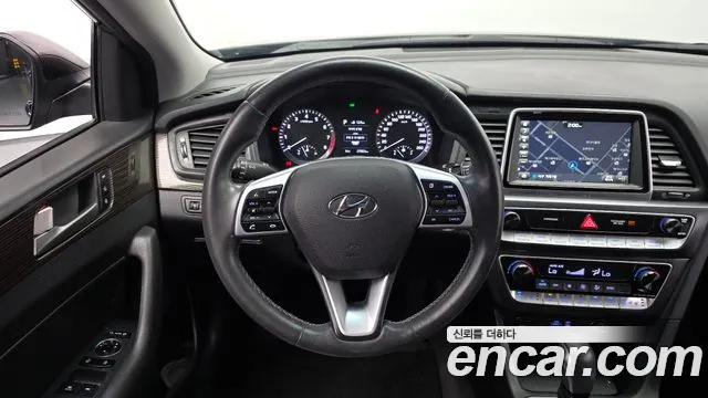 Hyundai Sonata 2019 — фото 19