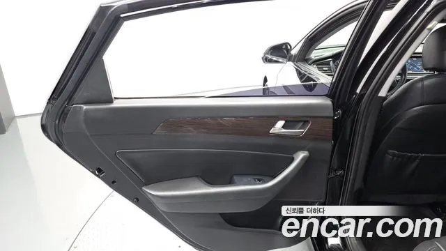 Hyundai Sonata 2019 — фото 15