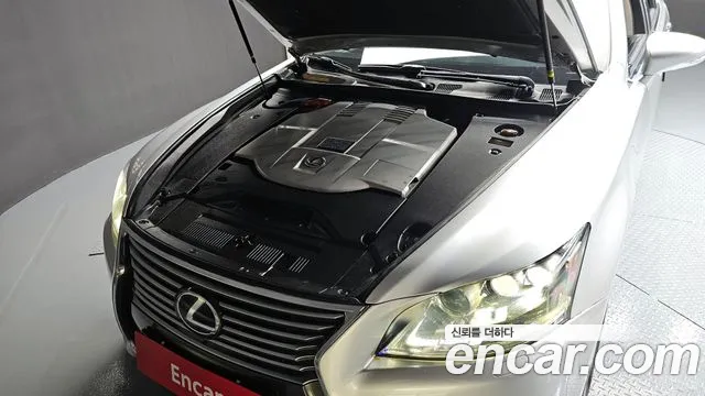 Lexus LS 2014 — фото 6