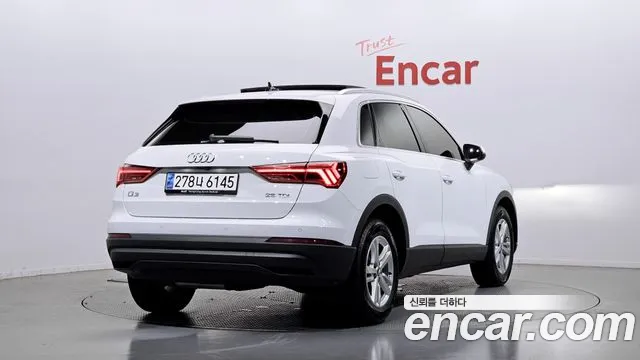 Audi Q3 2020 — фото 2