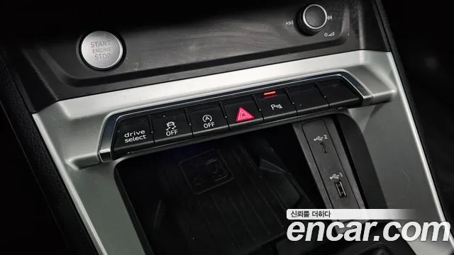 Audi Q3 2020 — фото 18