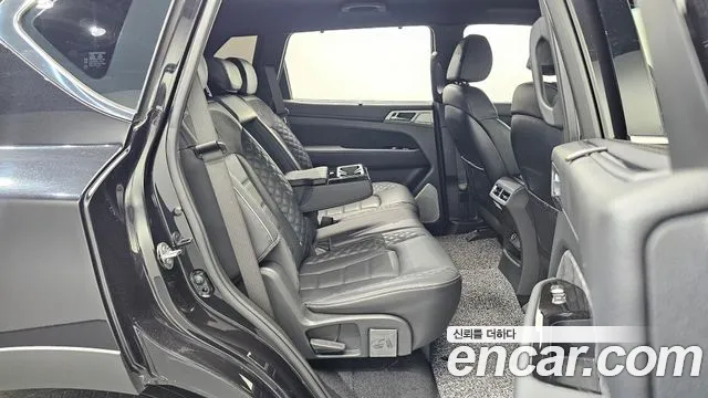 KG_Mobility_Ssangyong Rexton 2023 — фото 11