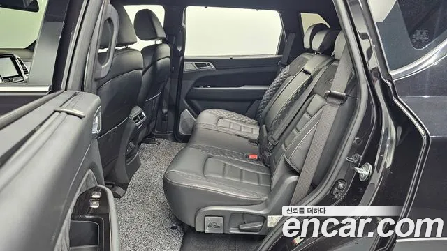 KG_Mobility_Ssangyong Rexton 2023 — фото 18