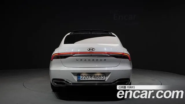 Hyundai Grandeur 2023 — фото 4